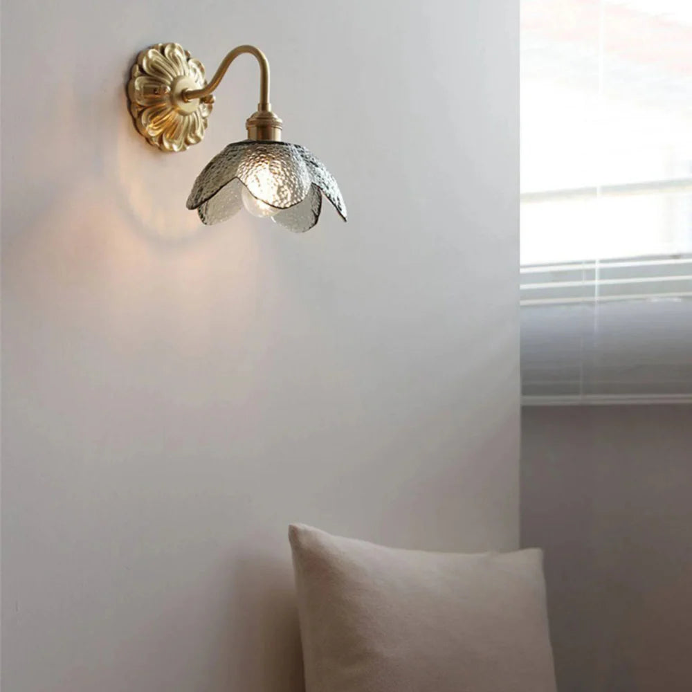 AureLisse – Antique Glass Flower Wall Light