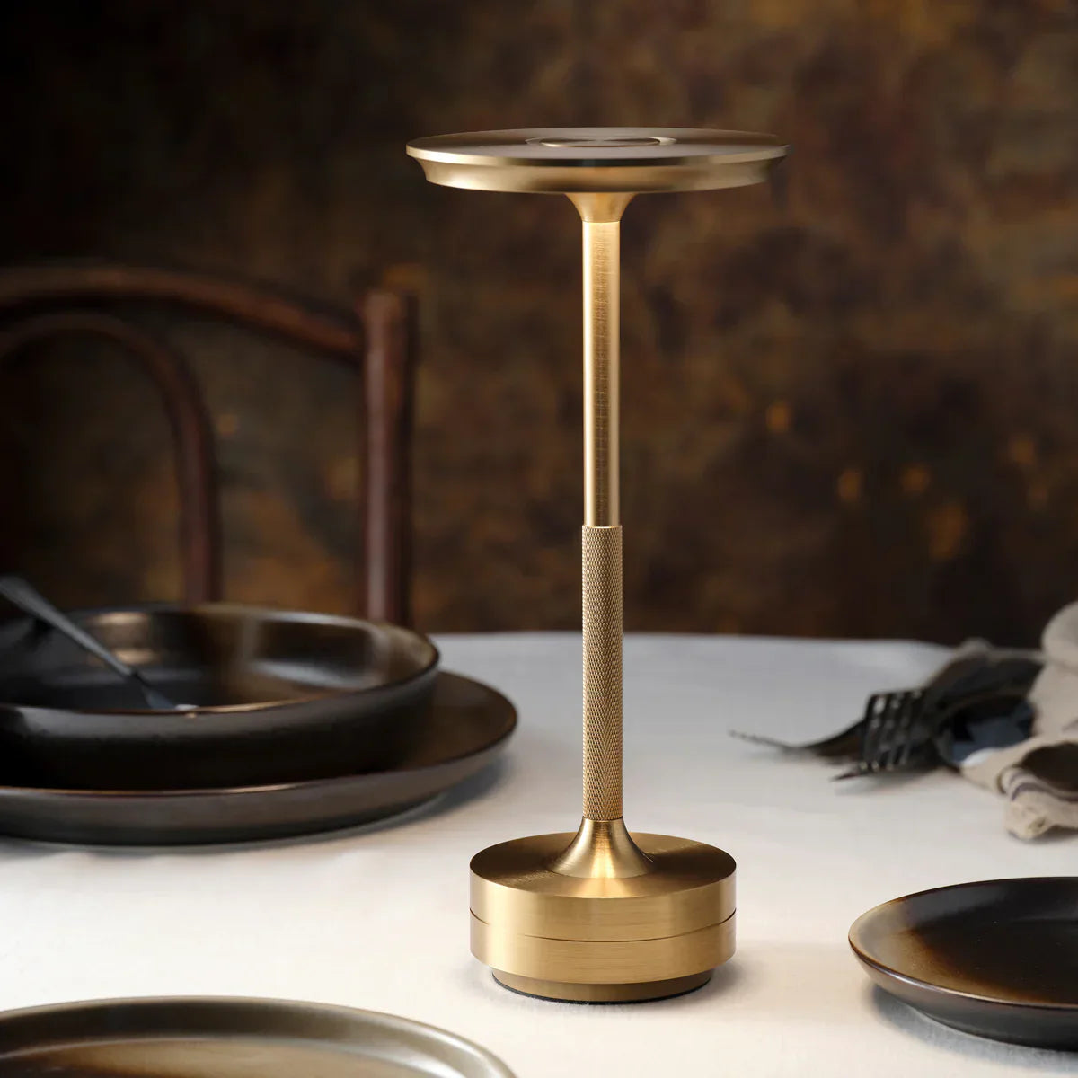 EvoLume - Wireless Table Lamp