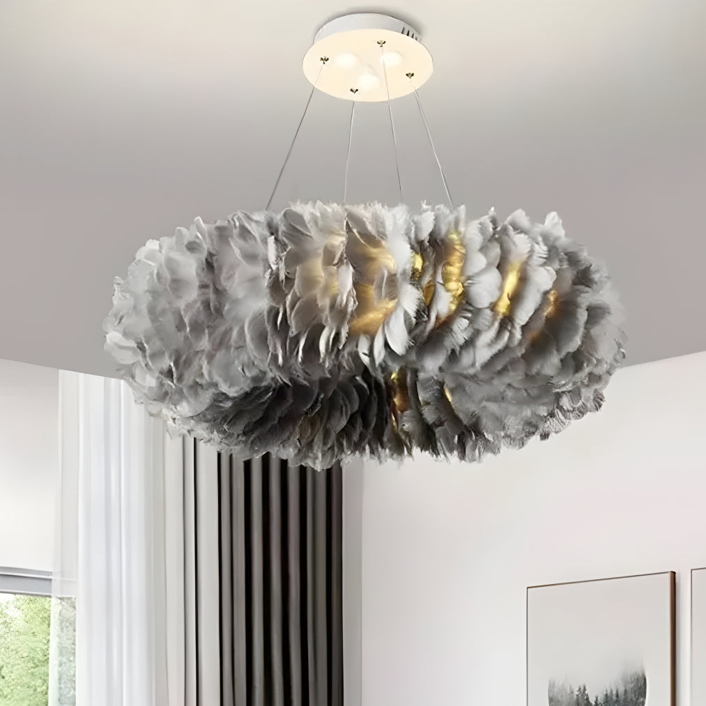 FeatherGlow – Circular Pendant Light With Feather Light Shade
