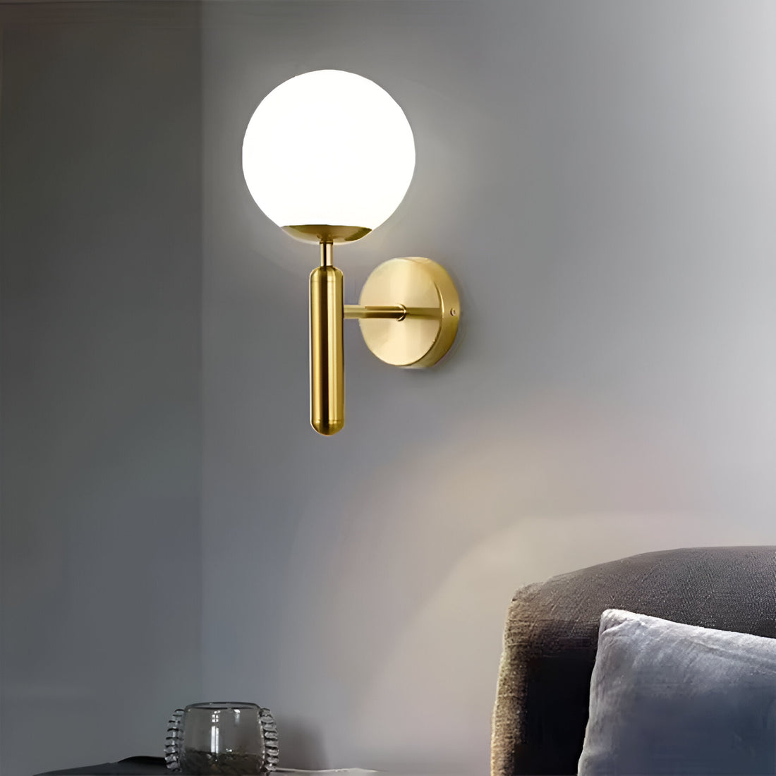 HaloSphere - Modern Bedside Wall Light