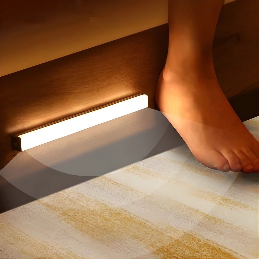 LumiStrip - LED Rechargeable Cabinet Light with PIR Sensor