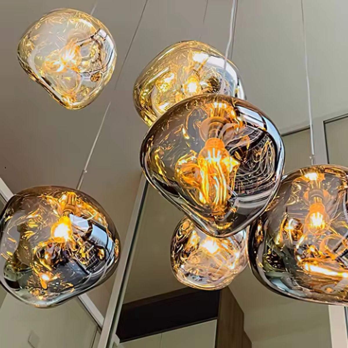 LuminousMelt - Melt Lava Pendant Light
