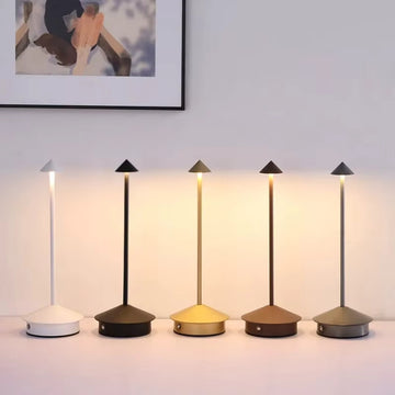 LumoArrow – Cordless LED Arrow Table Lamp