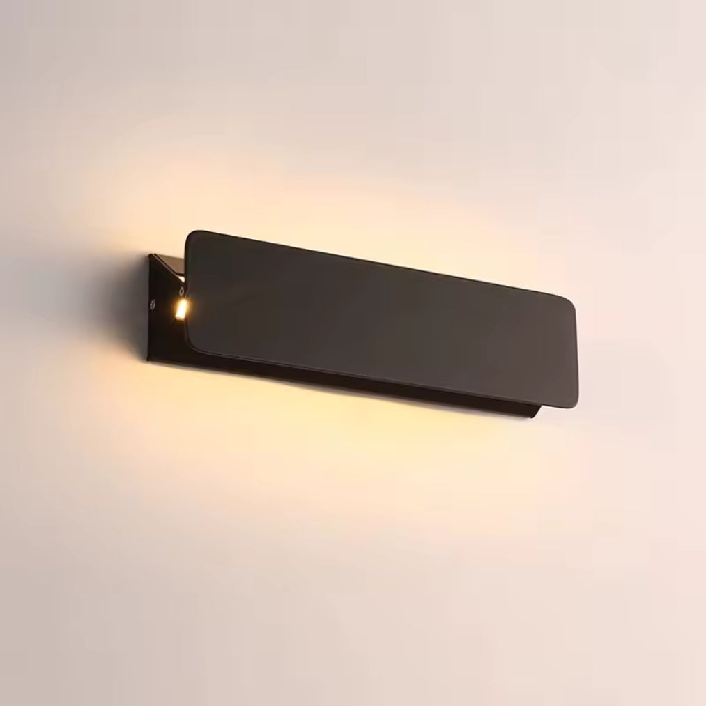 LumoBeam – Adjustable Up & Down Wall Light