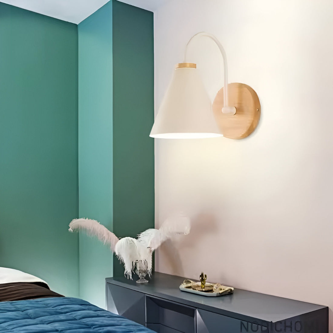 NoirArc - Modern Nordic Bedside Wall light