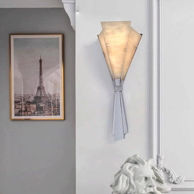 MarmoFlora Marble Wall Light – Flower Design Luxury Sconce